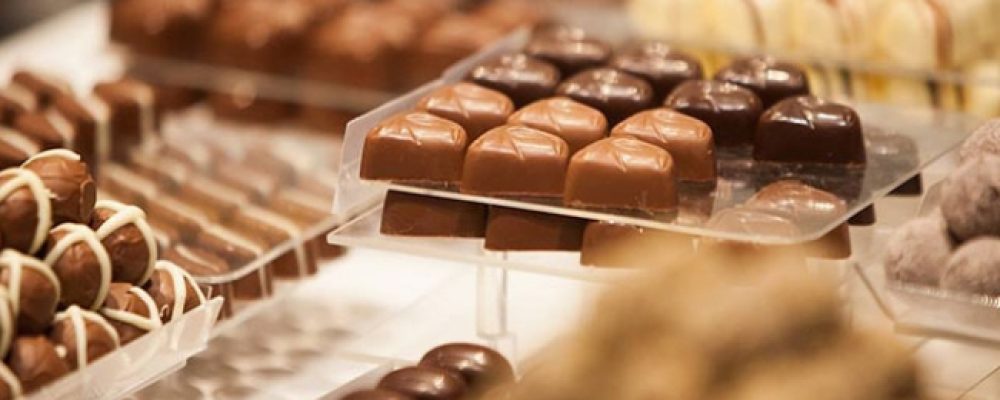 CHOCOLATE ON VALENTINES DAY?