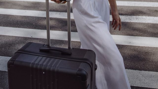 STAND OUT AT BAGGAGE CLAIM